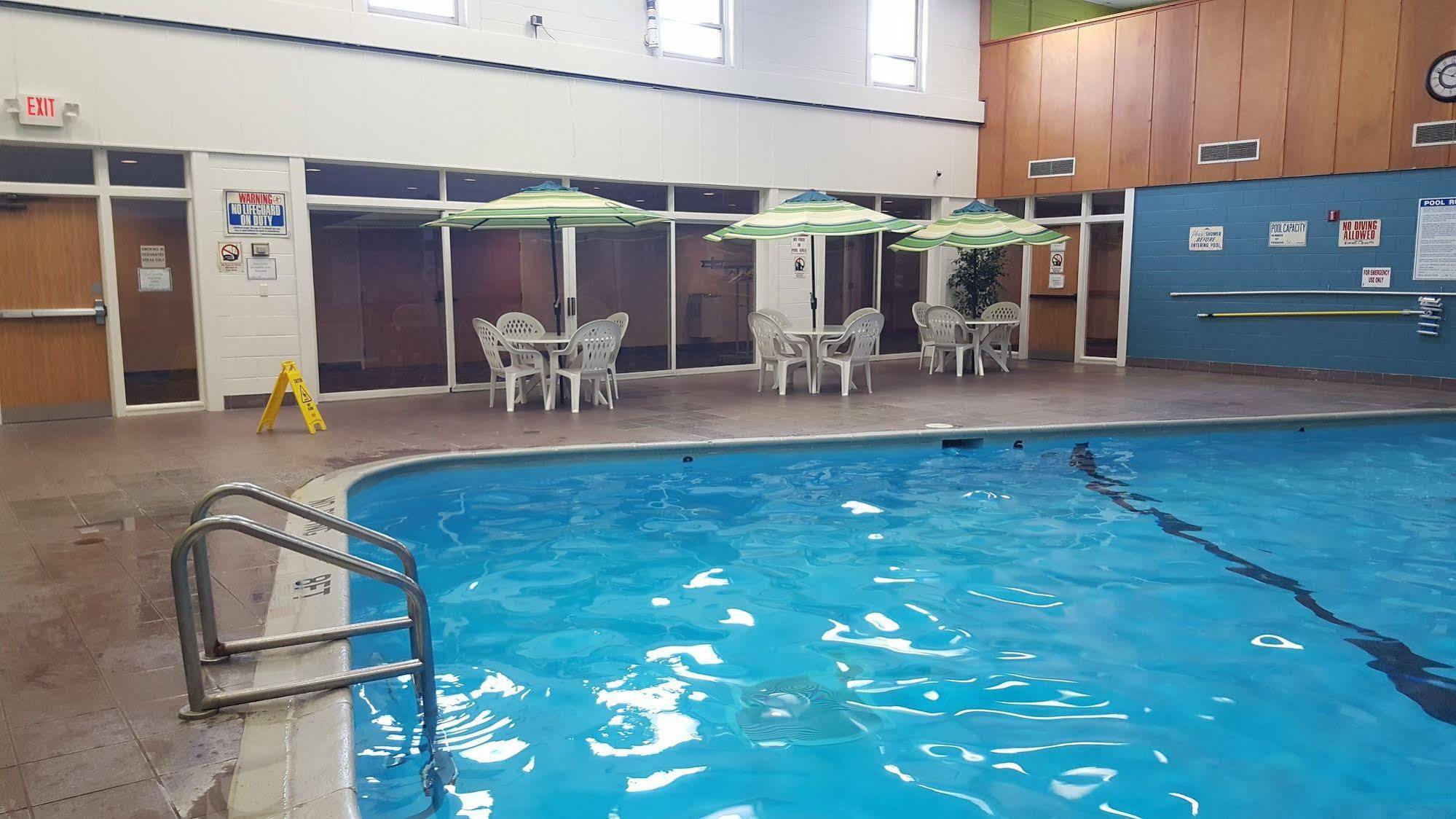 Hibbing Park Hotel Buitenkant foto
